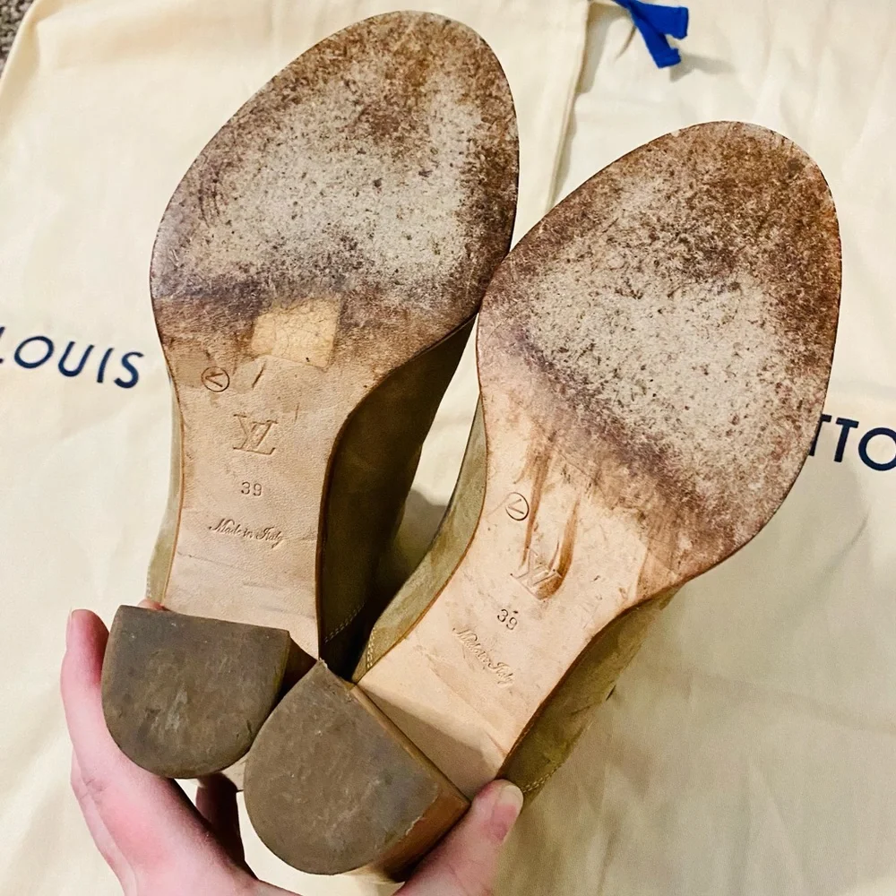 Louis Vuitton Beige Suede Adventure Heeled Ankle Boots
